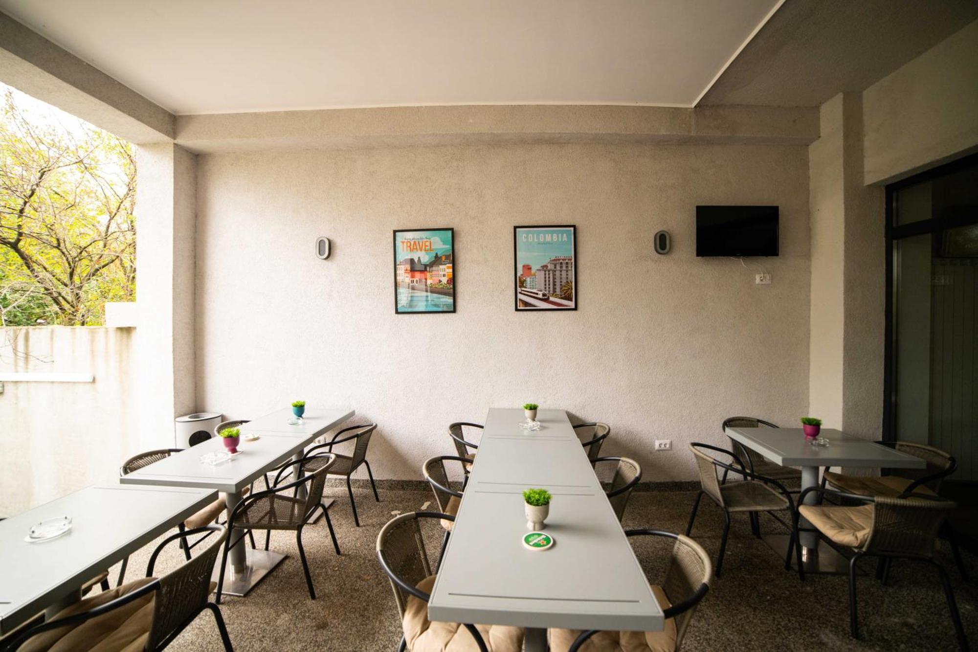오토페니 Bucharest Airport Accomodation 아파트 호텔 외부 사진