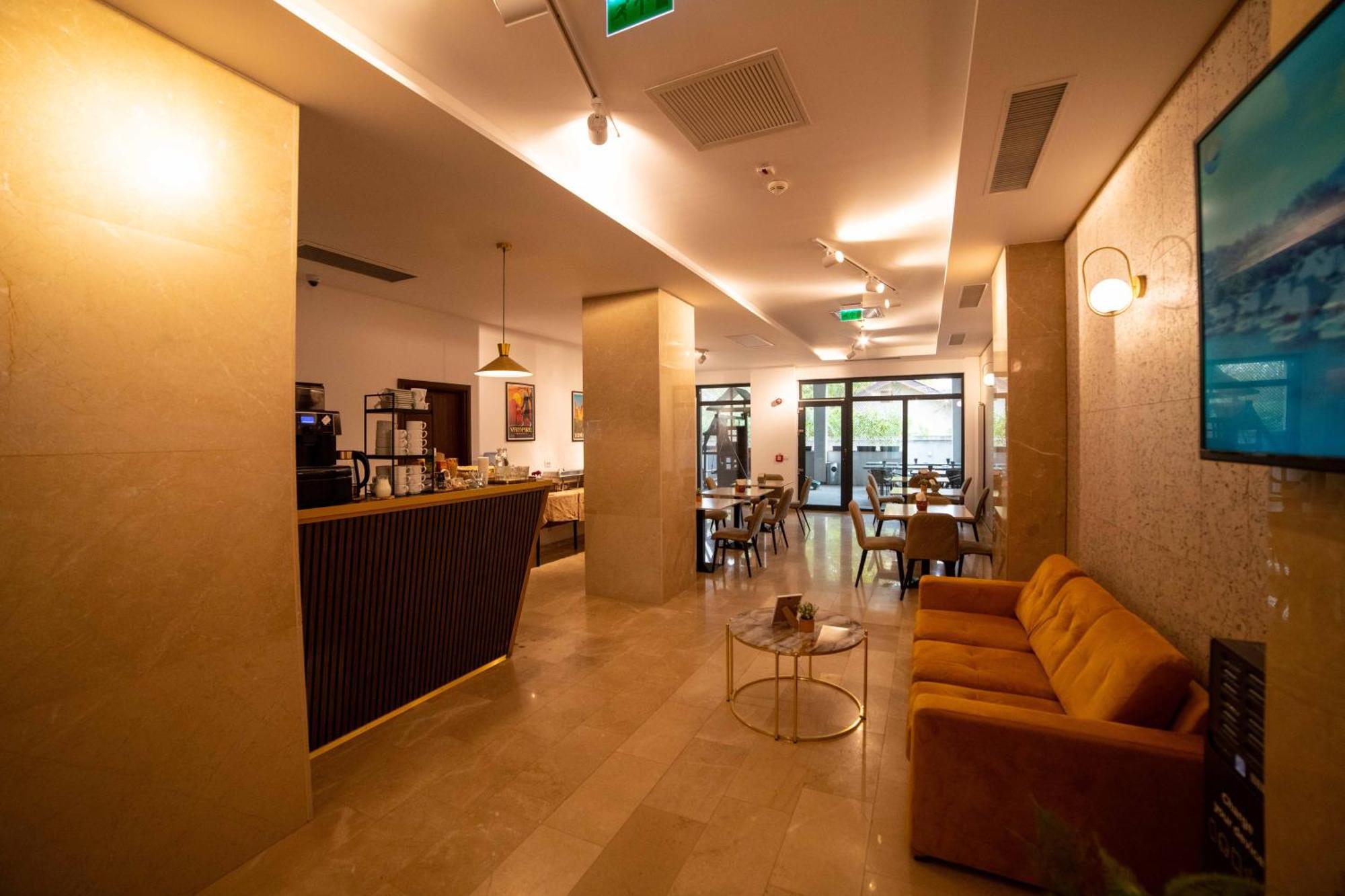 오토페니 Bucharest Airport Accomodation 아파트 호텔 외부 사진