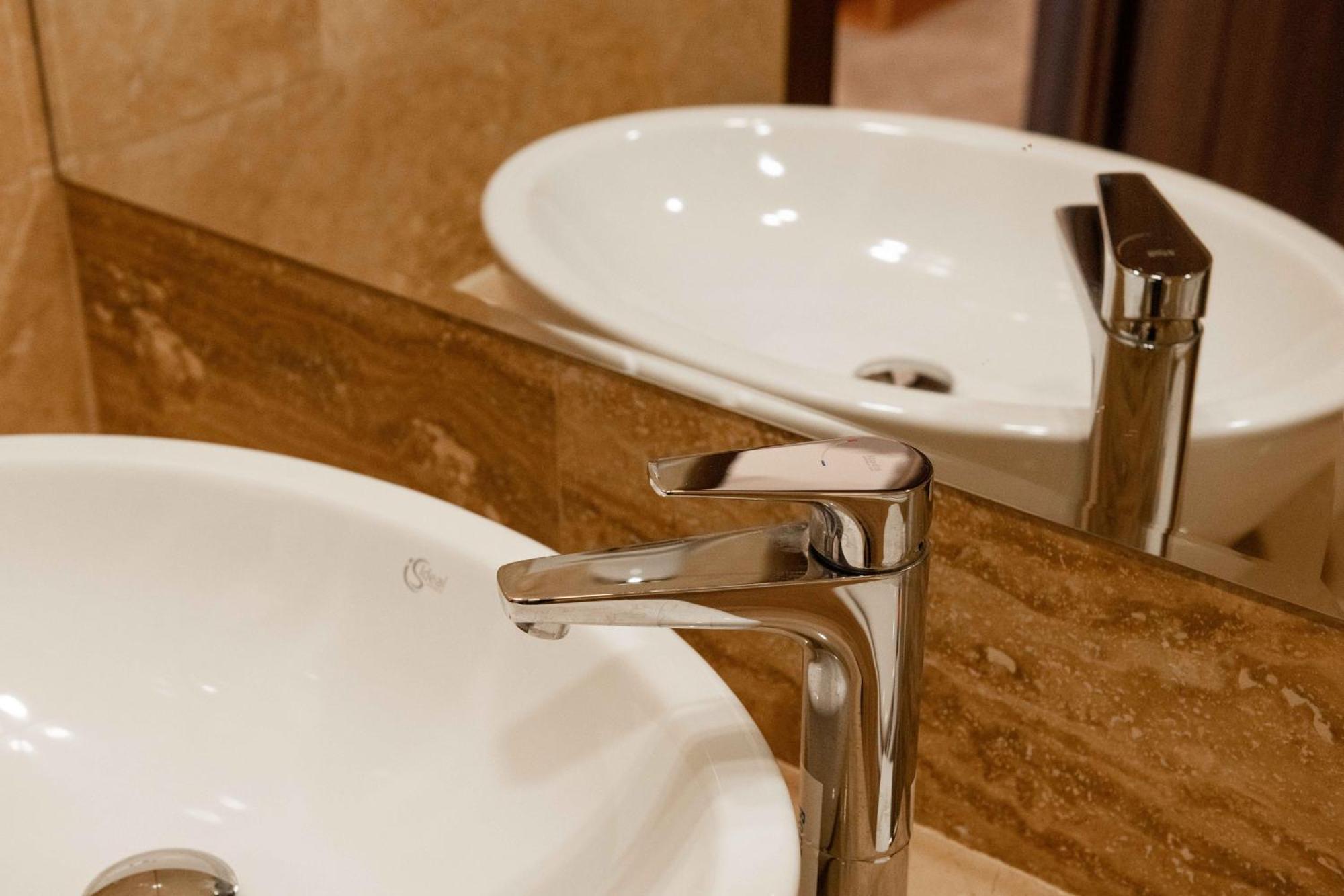 오토페니 Bucharest Airport Accomodation 아파트 호텔 외부 사진