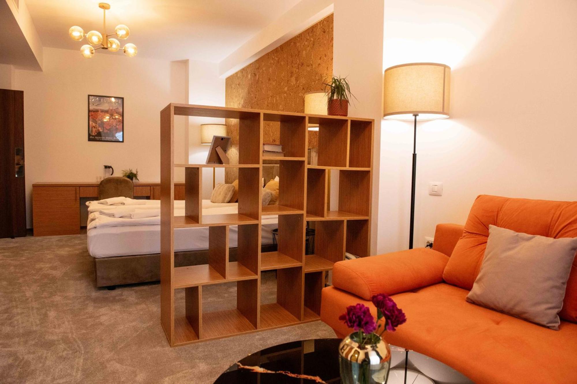 오토페니 Bucharest Airport Accomodation 아파트 호텔 외부 사진