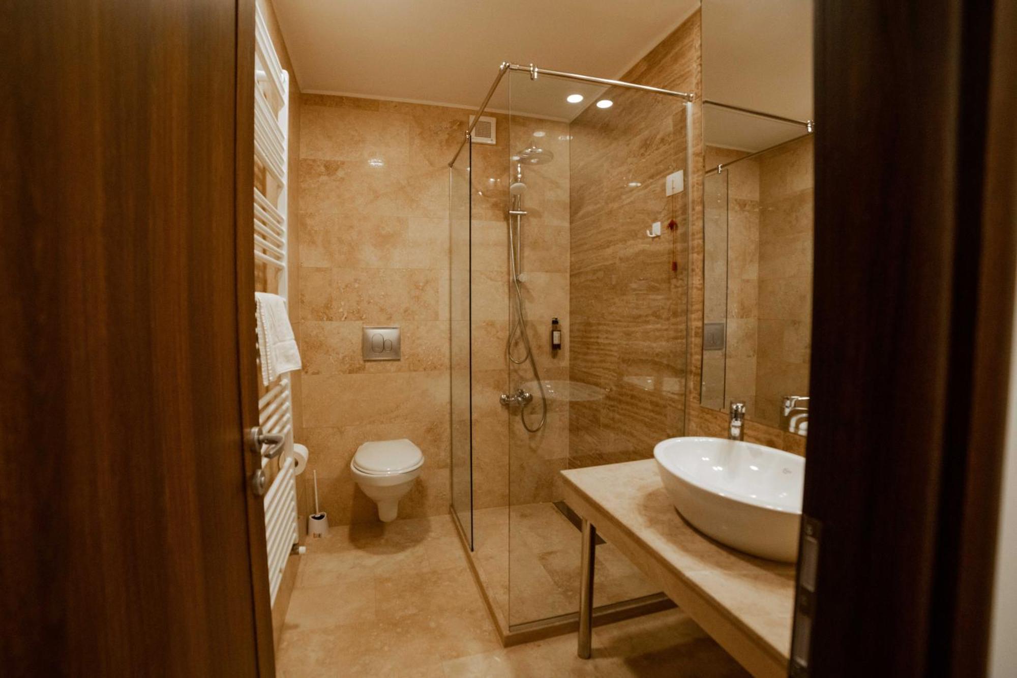 오토페니 Bucharest Airport Accomodation 아파트 호텔 외부 사진